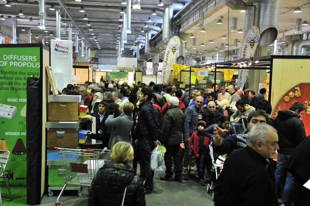 국제 양봉 산업 전시회 2026 (APIMELL)