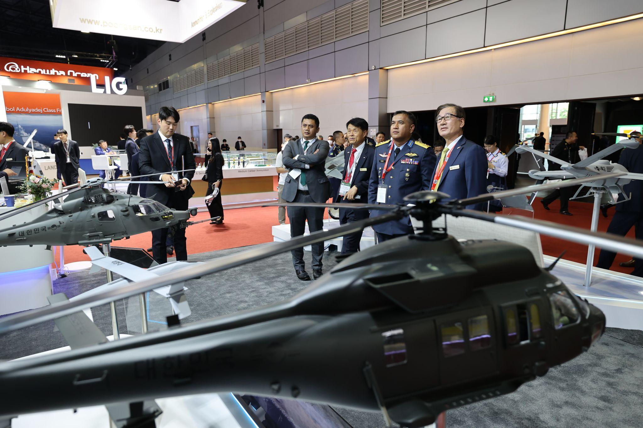 아세안 국제 방위산업 및 보안 전시회 2027 (Defense & Security)