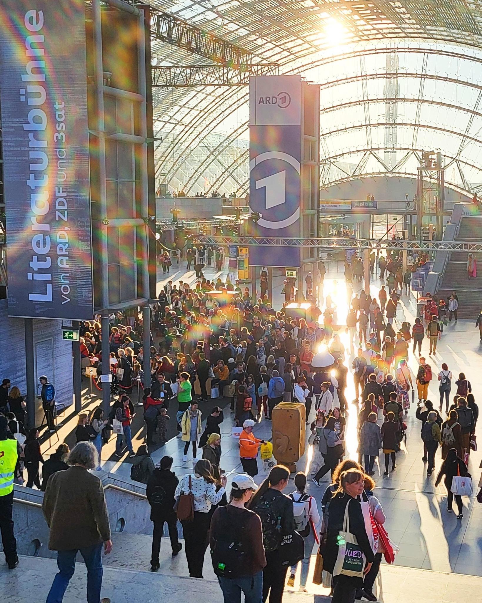 라이프치히 국제도서전 및 읽기축제 2024 (Leipziger Buchmesse / Lesefest Leipzig liest)